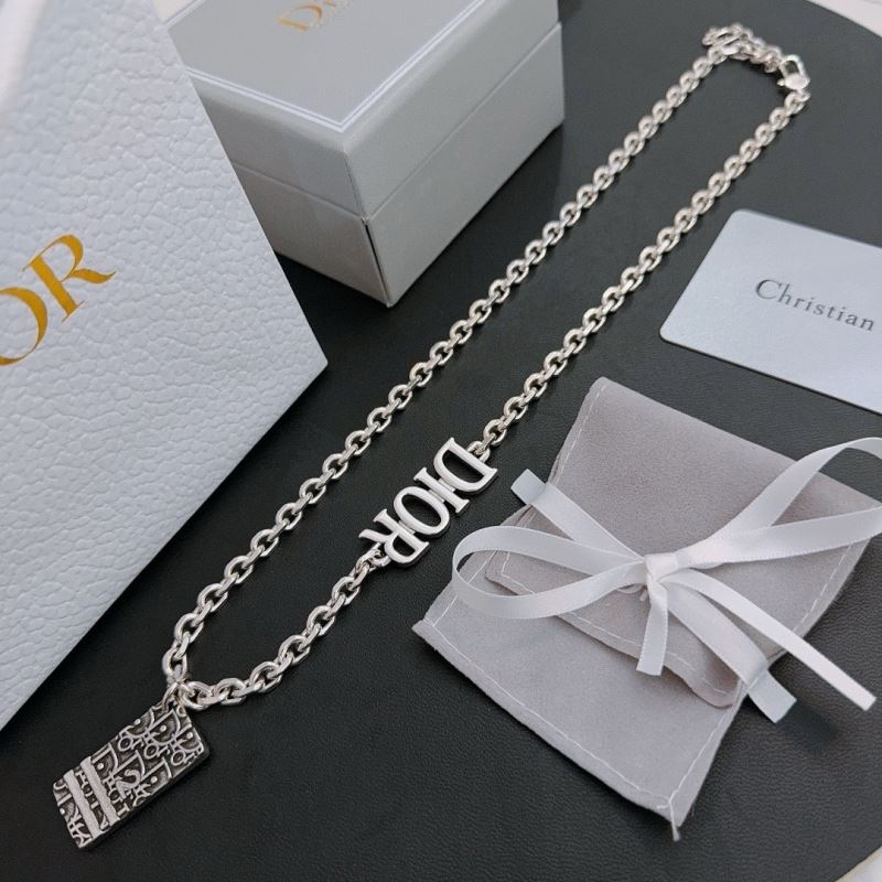 chr1st1an D10r necklaces